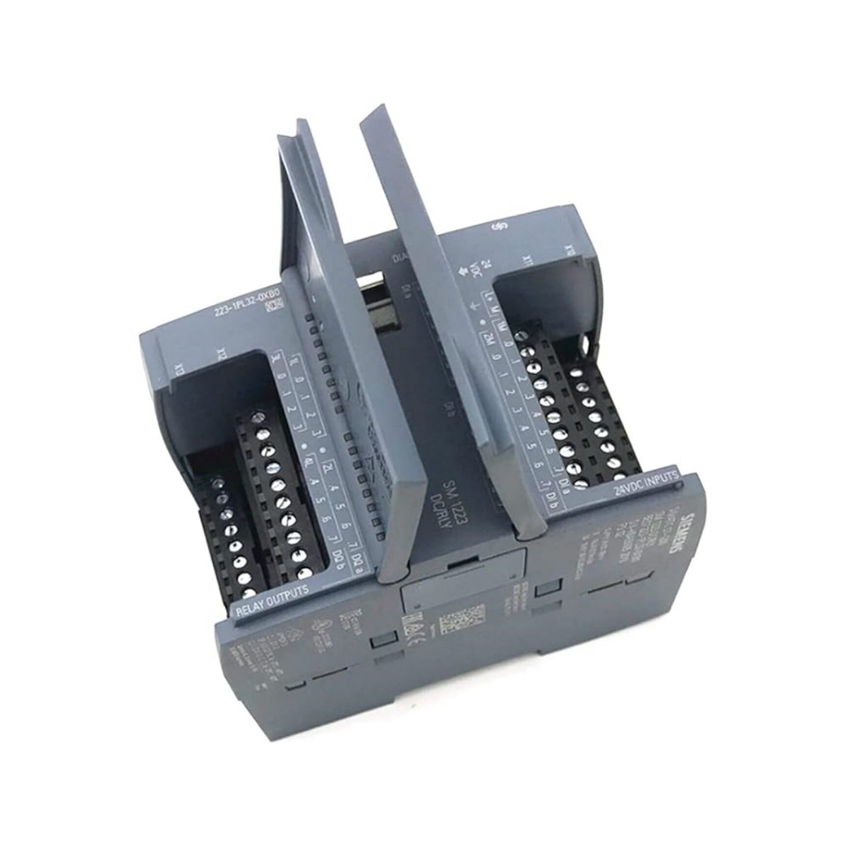 Siemens 6ES7223-1PL32-0XB0 Digital I/O module offers 16 DI, 16 relay DO, 24 V DC, 10 W power, 500 m cable support, compact design.