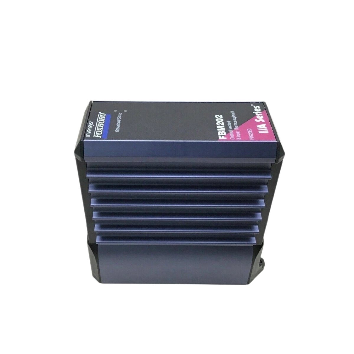 Foxboro P0926EQ module with 24 V DC input, thermocouple/mV support, 3 W power, −20°C to +70°C operation, and compact 102×45×104 mm size.