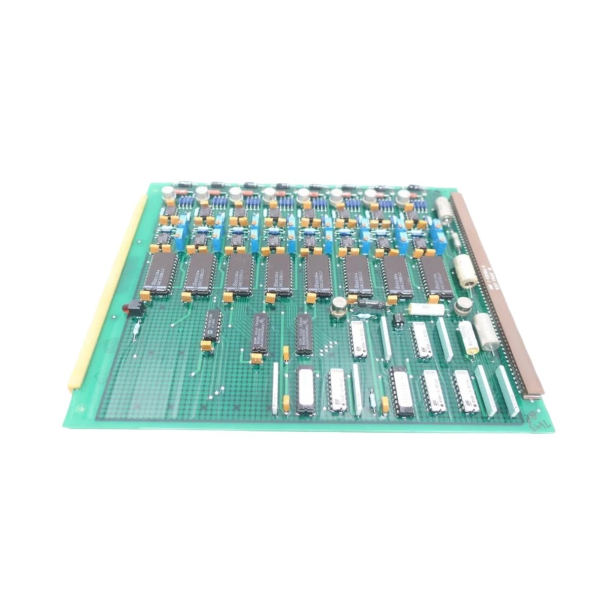 The Woodward 5461-644 H is a 4-20mA current output module for precise engine/turbine control. Features high accuracy & isolation for actuator signals.