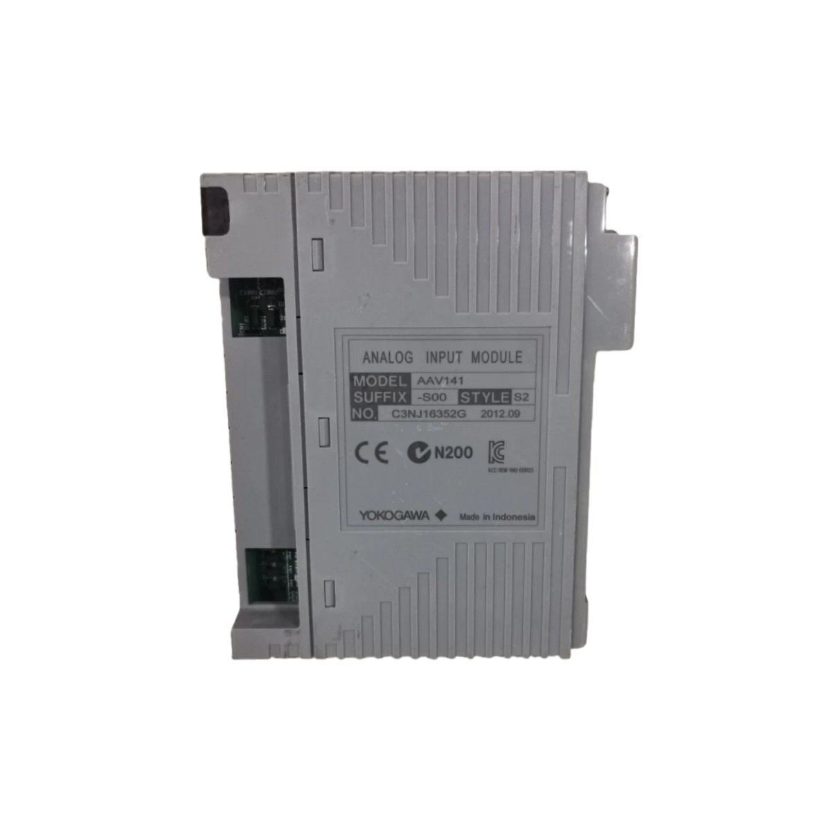Yokogawa AAV141 analog input module, 8 isolated channels, 16-bit resolution, 4-20 mA or 1-5V input, surge protection, FA-M3 series.