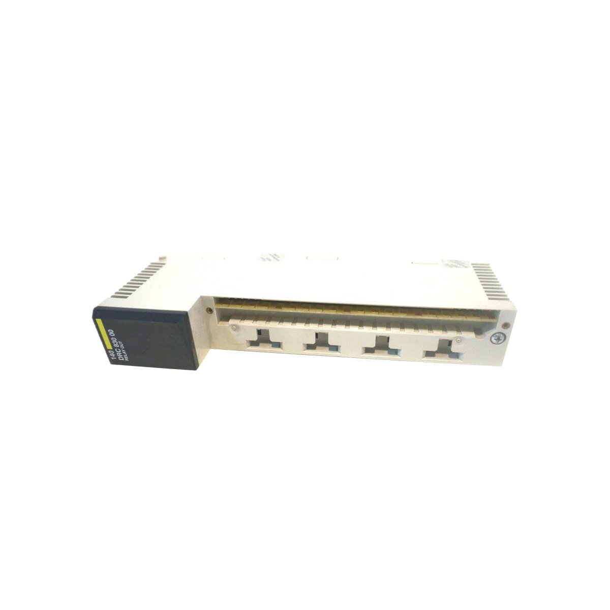 Buy the SCHNEIDER 140DRC83000C discrete output module with 32 channels, 0.5A per channel, 500V isolation, and 0.55kg weight for Modicon PLC systems.