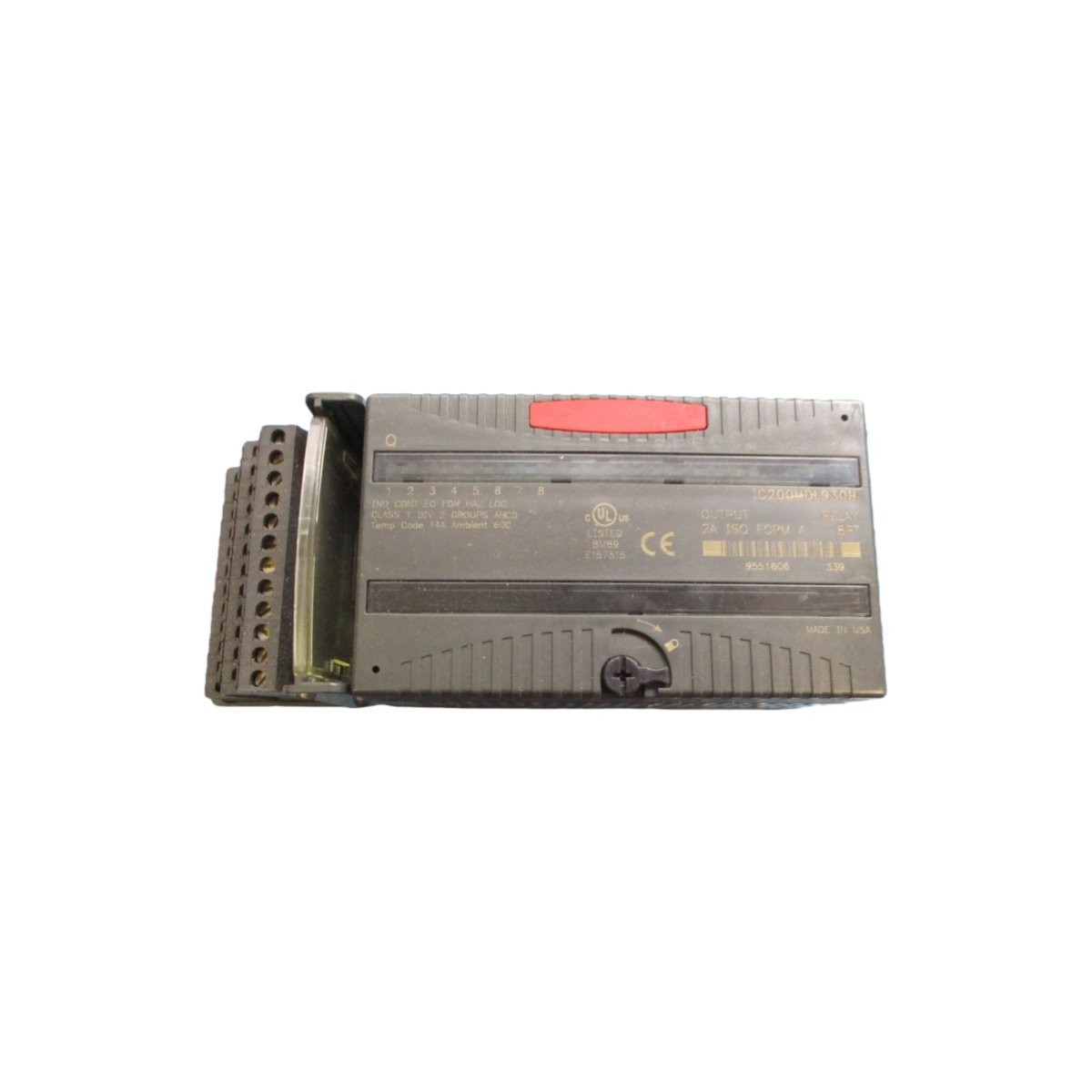 GE IC200MDL930 relay output module. Features 8 SPDT relays, 2A contact rating, 0.22kg weight, 10ms switching time, and optocoupler isolation for VersaMax.