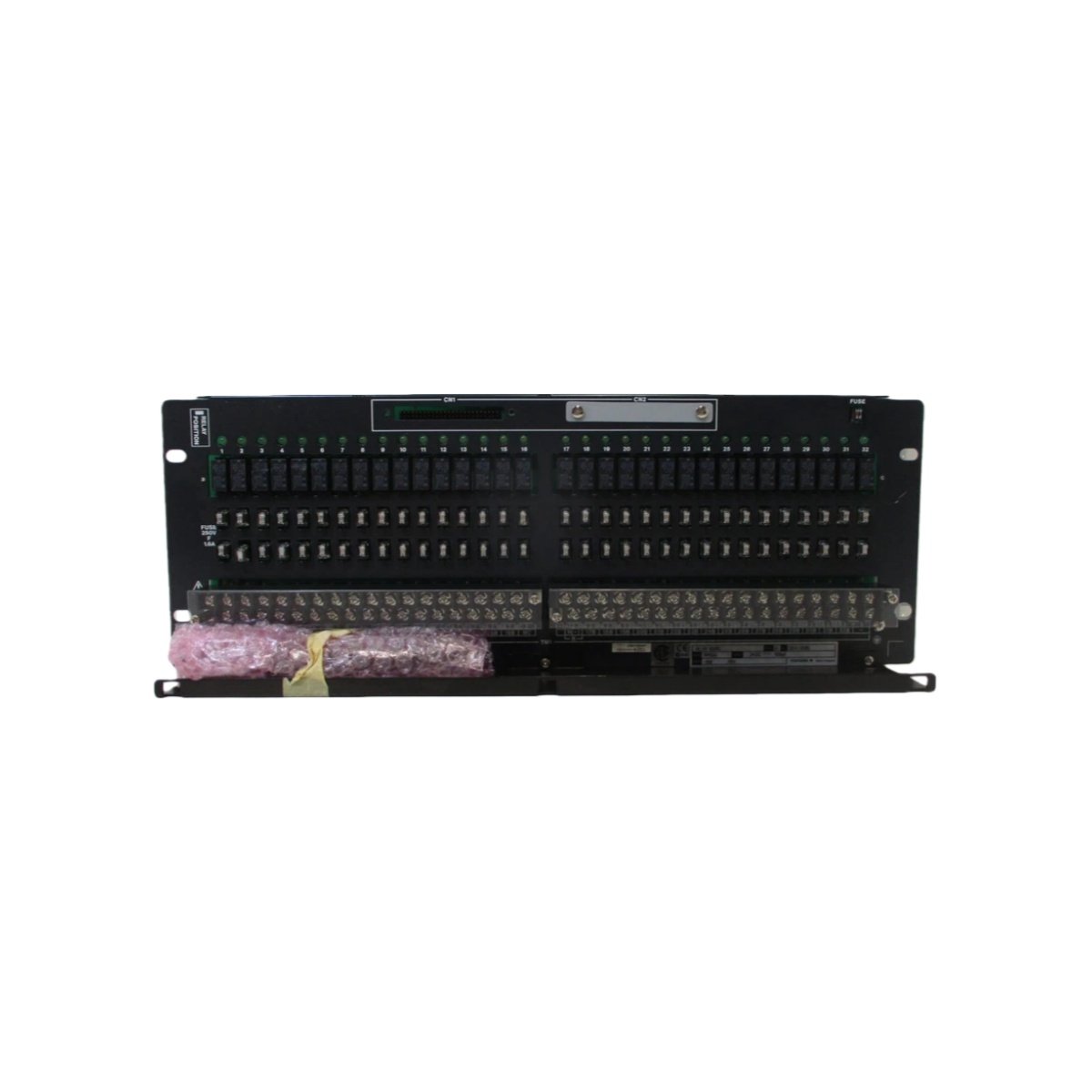 Yokogawa ARM55W Solid-State Relay Output Board with 32 MOSFET outputs, 2 A DC, 1 ms switching, LED indicators, CE/UL certified, backplane mount.