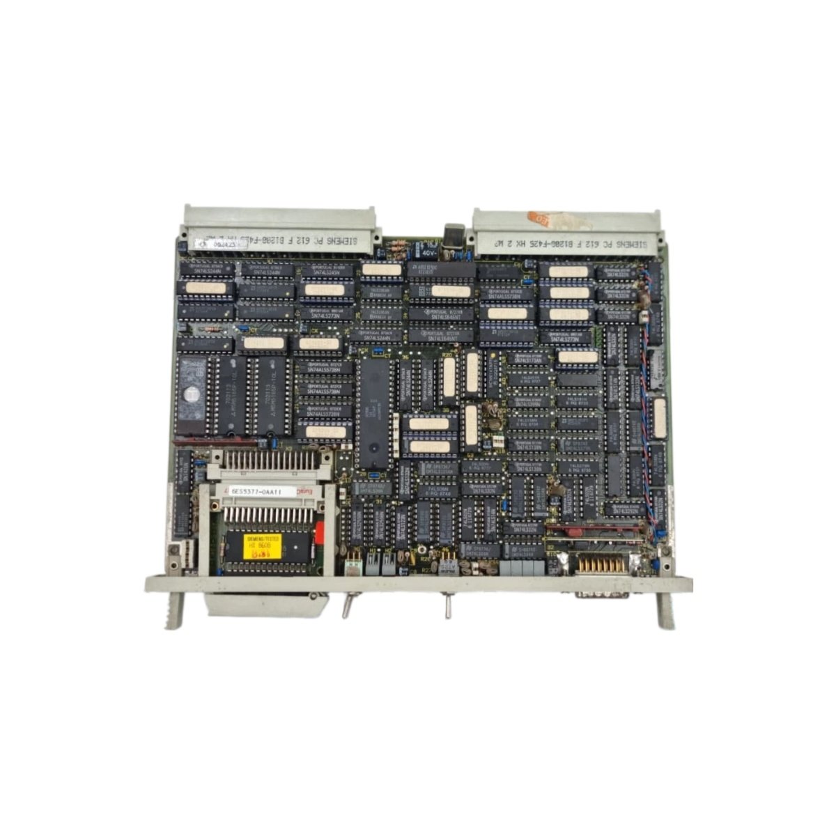 The Siemens 6ES5921-3UA12 is a CPU module for SIMATIC S5 systems. Features ladder logic support and watchdog timer protection.