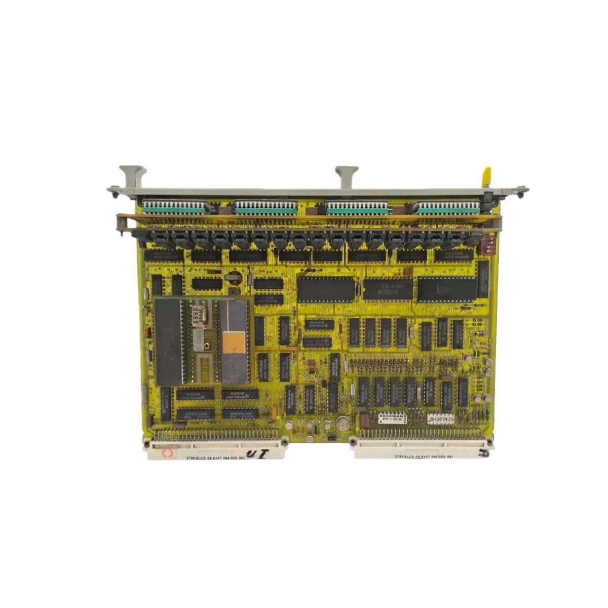 Schneider ALU 821 CPU module features a 32-bit processor with 256KB flash and 128KB RAM. Supports 2048 I/O points with 0.2ms scan time and 330µF buffer for reliable control