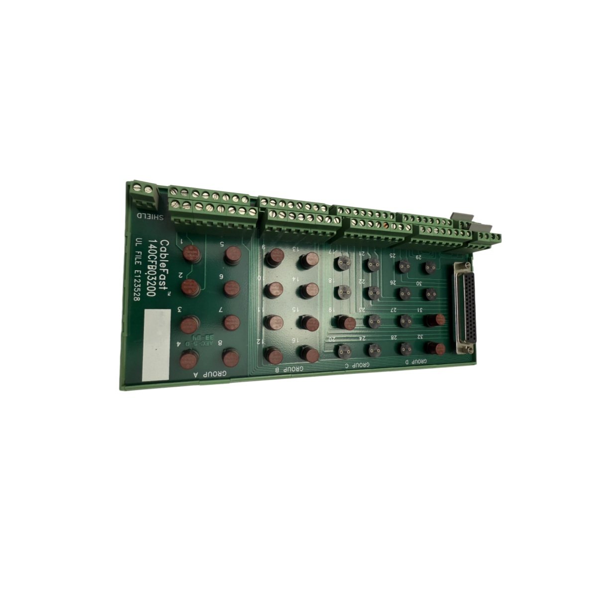 Schneider 140CFB03200 digital input block. 32 channels, 24 VDC sink/source, 1.5 ms response, Quantum series, 0.45 kg. View full specs.