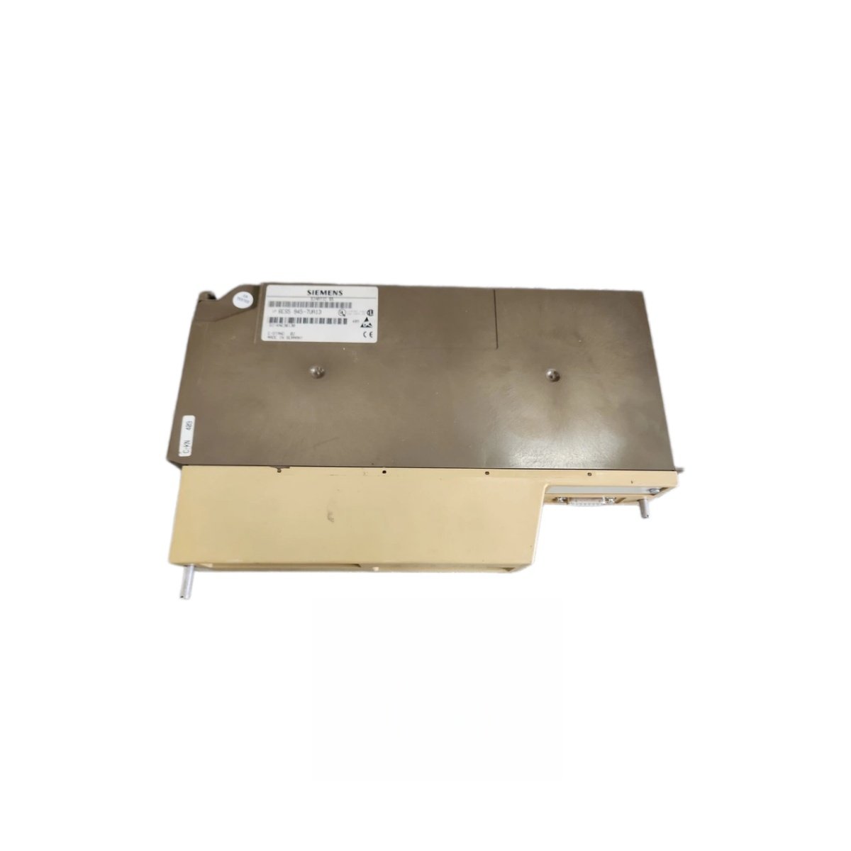 Siemens 6ES5945-7UA13 SIMATIC S5 CPU: 0.60 kg, single slot, battery-backed RAM, serial port, S5 backplane bus. Full specs here.