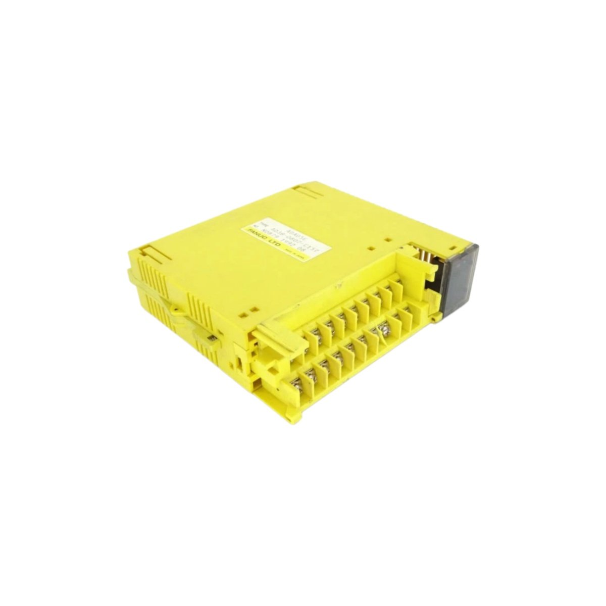 GE Fanuc A02B-0200-C061/TBR operator panel features 9.5-inch color LCD, MDI keypad, and Series 16-T/18-T compatibility. Weighs 4.38 kg.
