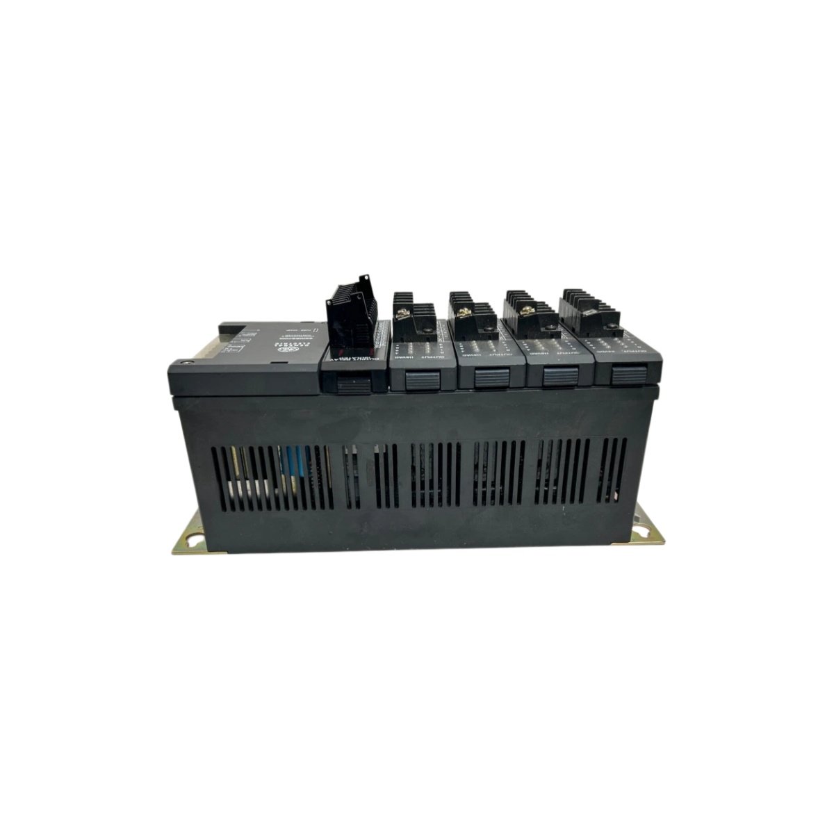 GE IC610CHS110A 5-slot rack for Series One PLC systems. Review dimensions, weight, slot count, panel mounting, and backplane specs for control cabinets.