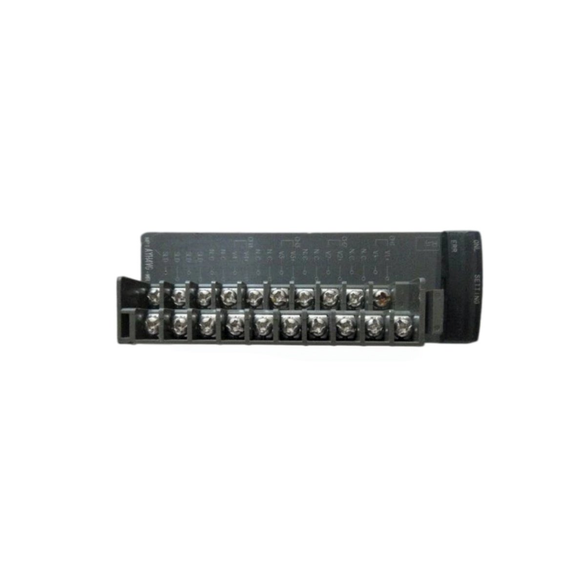 Fuji NP1AYH4VG-MR analog output module delivers 4 channels, 12-bit resolution, and 220 µF filtering. View full dimensions, weight, and interface specs here.