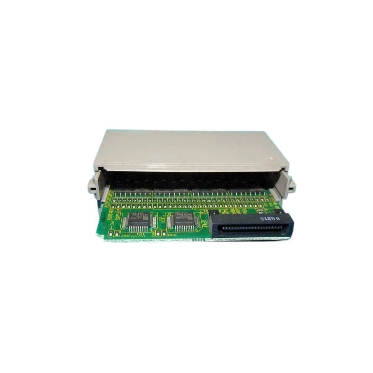 Fuji NV1X3204 digital input card delivers 32 points, 24 VDC rating, and 220 µF filtering. View full dimensions, weight, and interface specs here.
