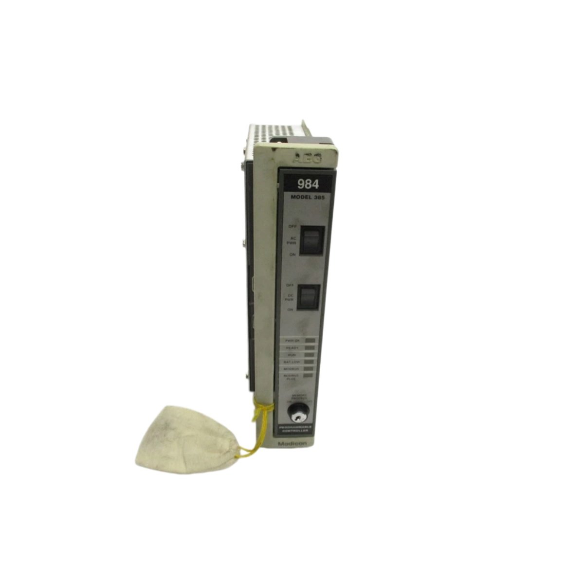 Schneider PC0984780 controller module for industrial automation. Backplane connectors, status LEDs, 24 VDC. View dimensions, weight, and full specs.