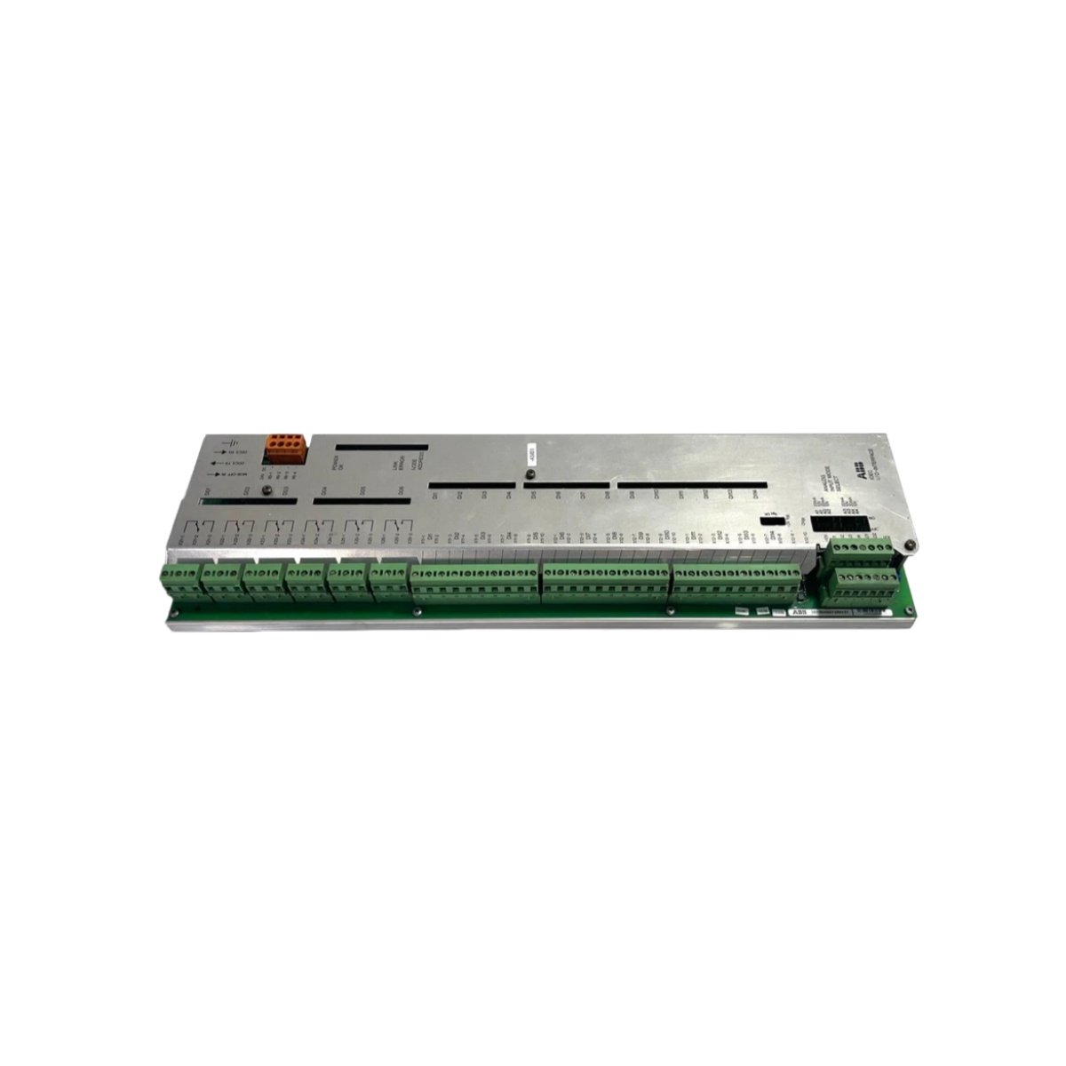 ABB UFC719AE101 3BHB003041R0101 IOEC I/O Interface: 24 VDC, 180×120×40 mm, 1.2 kg, multi-channel backplane module. View full specs.